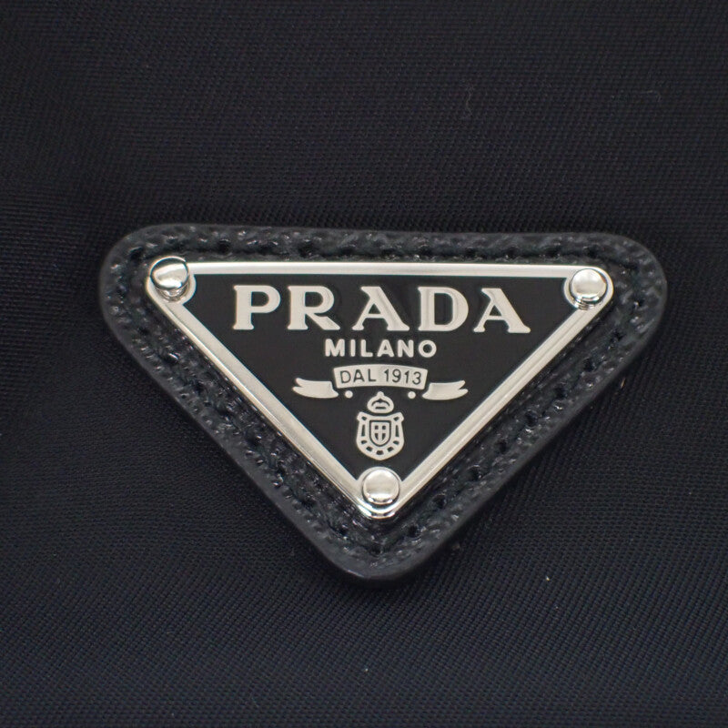 プラダ PRADA Re-Nylon 1NS369 ポーチ ナイロン ブラック シルバー金具 レディース【中古】【Aランク】