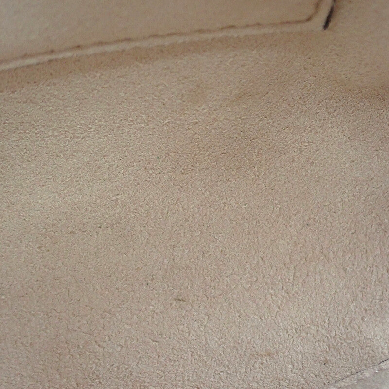 グッチ GUCCI リベルスモールタイガーヘッド 524620 ショルダーバッグ カーフ ブラック ゴールド金具 レディース【中古】【Bランク】