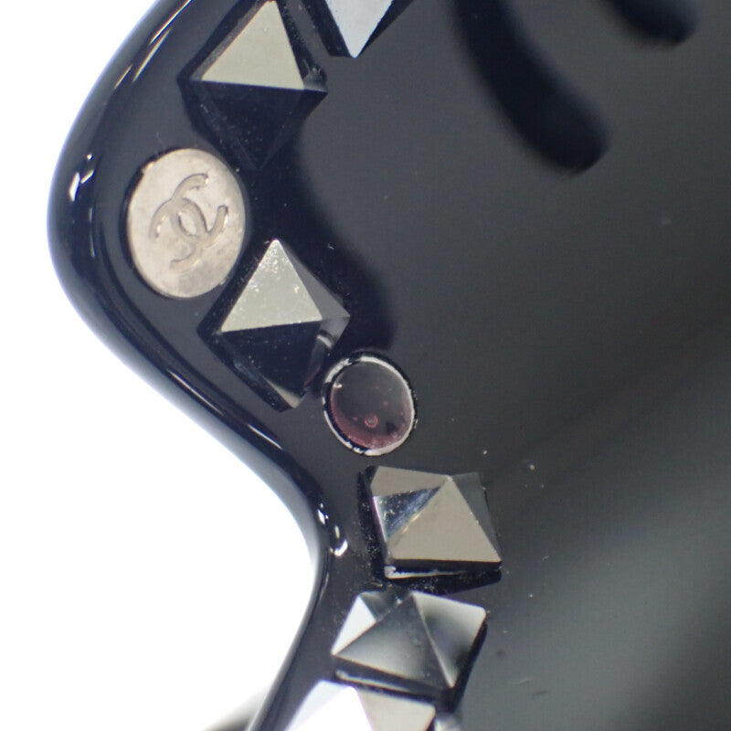 シャネル CHANEL CCスタッズ クリップ ヘアバンス ヘアアクセサリー プラスチック ブラック レディース【中古】【ABランク】