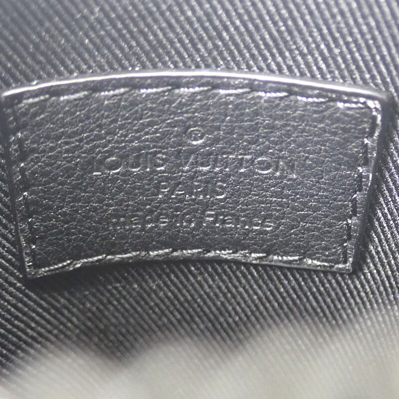 ルイヴィトン LOUIS VUITTON レースアップ・ポーチ M12601 ショルダーバッグ モノグラムシャドウ ブラック メンズ レディース【中古】【Aランク】