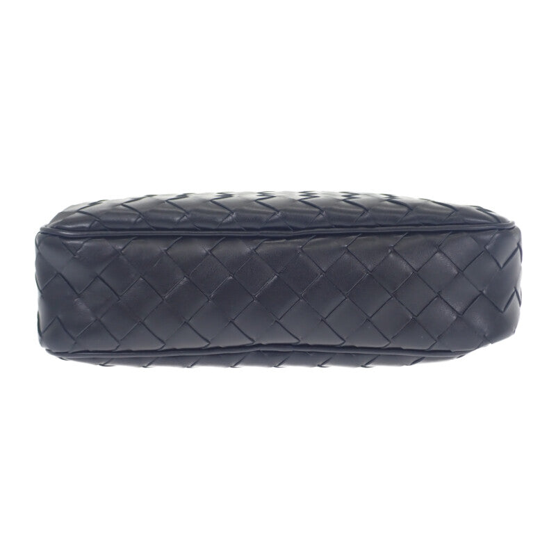 ボッテガヴェネタ BOTTEGA VENETA イントレチャート カメラバッグ 755925V2HL18803 ショルダーバッグ カーフ ブラック シルバー金具 メンズ レディース【中古】【Aランク】