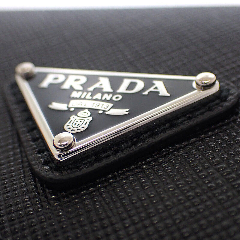 プラダ PRADA サフィアーノトライアングル 1MC110_QHH_F0632 カードケース サフィアーノ ブラック シルバー金具 レディース メンズ【中古】【Aランク】