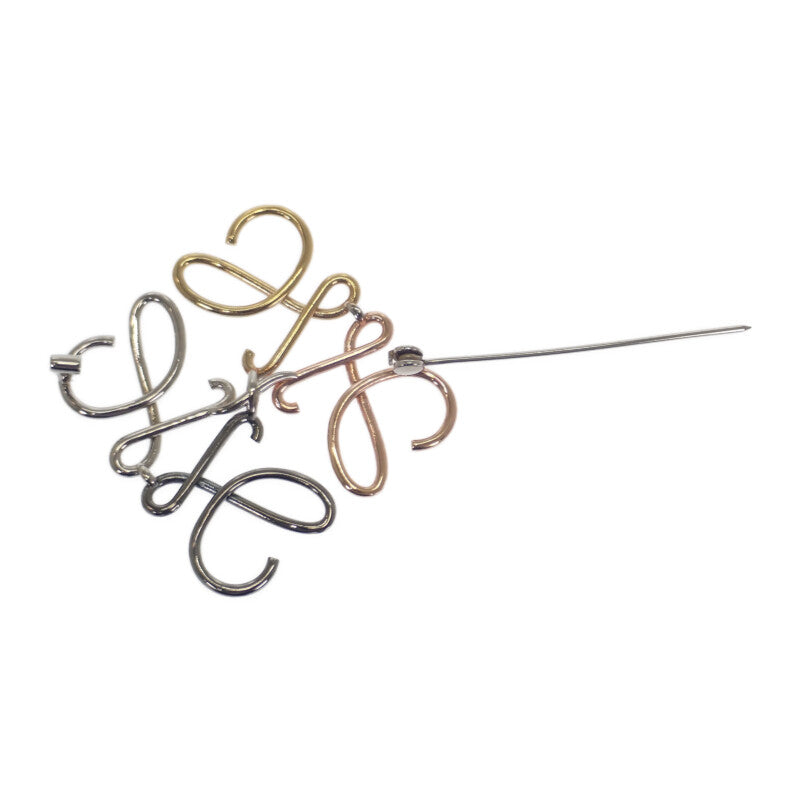 ロエベ LOEWE アナグラム J000245X10 ブローチ メタル マルチカラー ゴールド シルバー レディース【中古】【ABランク】