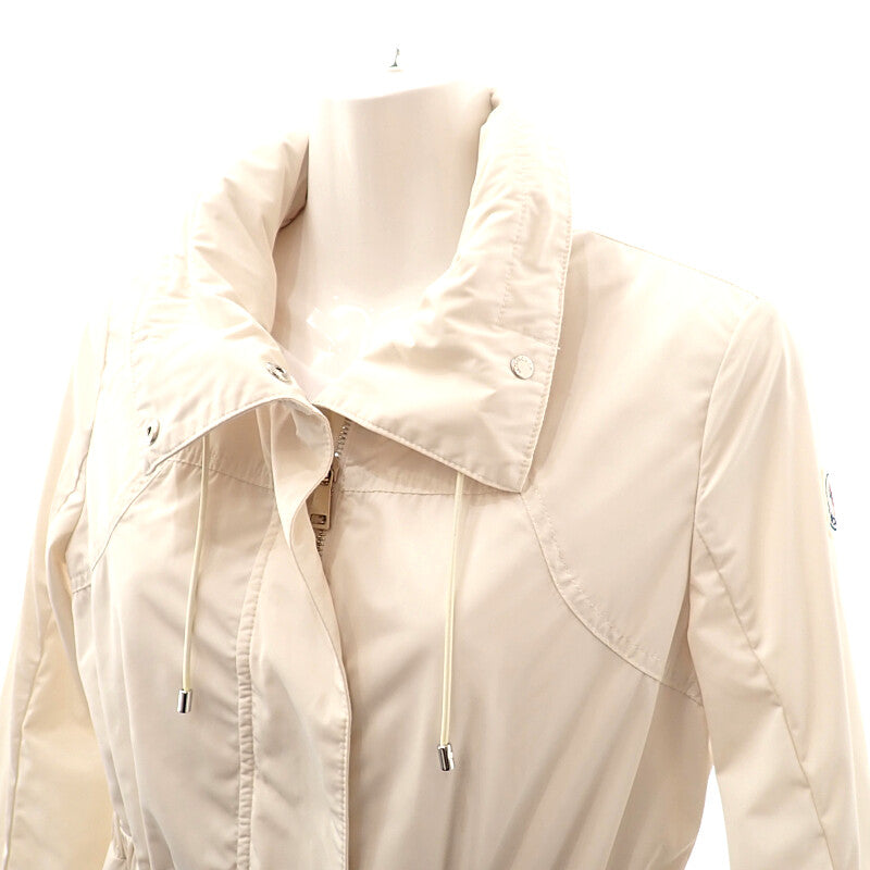 モンクレール MONCLER OCRE F10931B71600C0276 ナイロンジャケット ポリエステル ホワイト 00 レディース【中古】【ABランク】