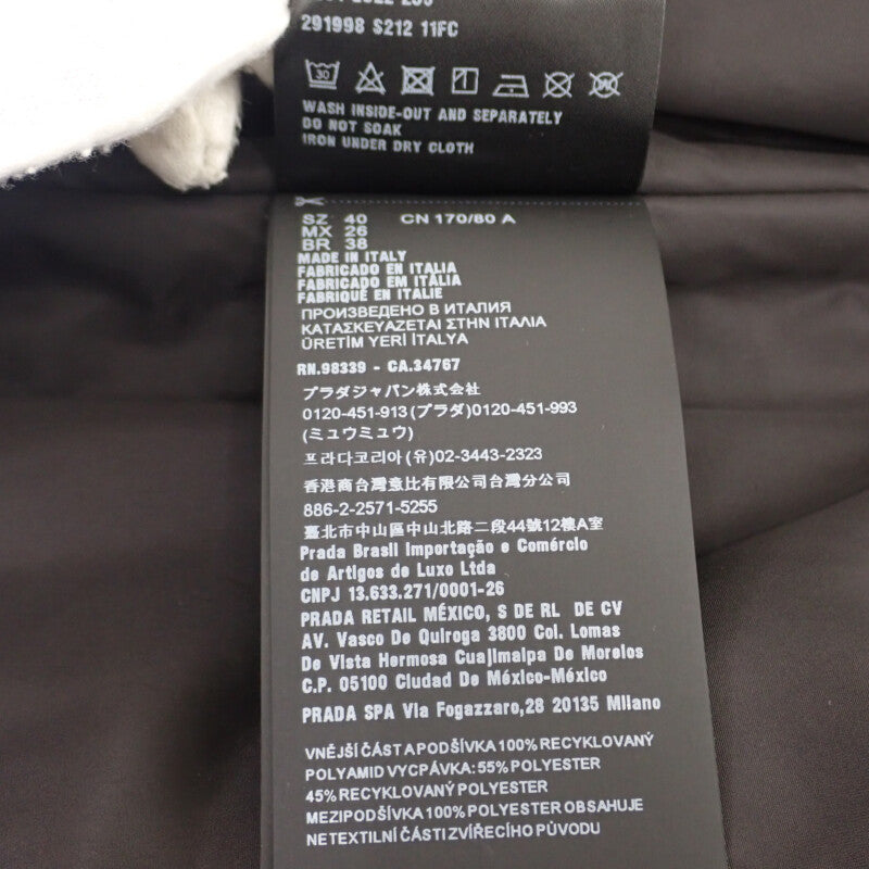 プラダ PRADA Re-Nylon 40 291998_S212_11FC ダウンベスト ナイロン ブラック シルバー金具 レディース【中古】【Aランク】