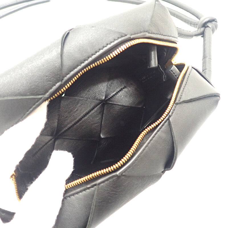 ボッテガヴェネタ BOTTEGA VENETA ミニ カセット カメラバッグ 701915 VCQC2 8425 ショルダーバッグ カーフ ブラック ゴールド金具 レディース メンズ【中古】【Aランク】