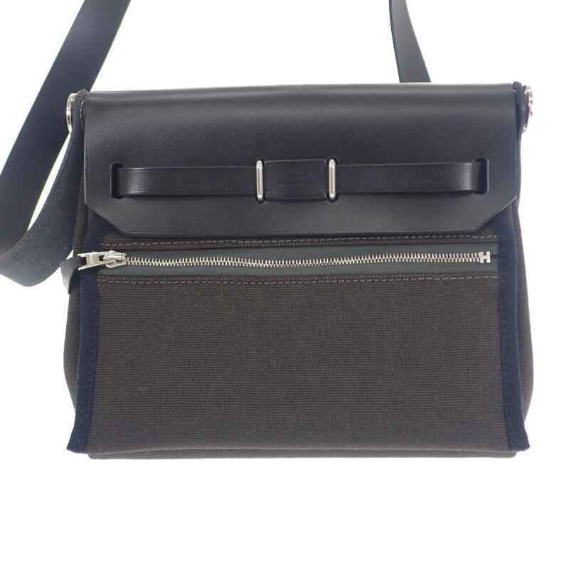 エルメス HERMES エールバッグジップミニ ショルダーバッグ ヴァッシュハンター トワルミリタリー ダークブロンズ シルバー金具 レディース【中古】【Aランク】