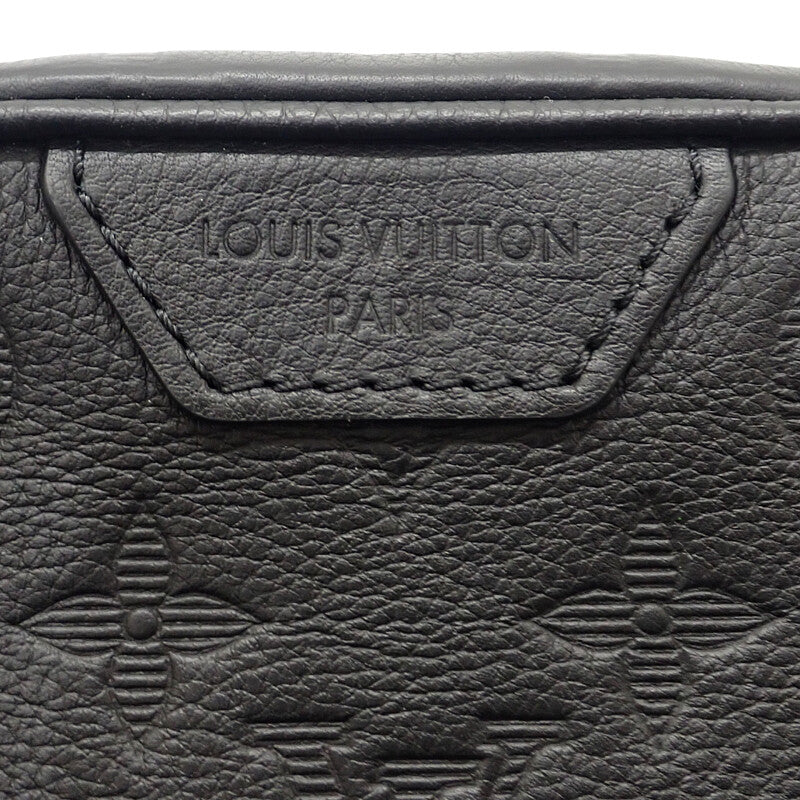 ルイヴィトン LOUIS VUITTON ウェアラブルウォレット M26737 ショルダーバッグ モノグラムシャドウ ブラック メンズ【中古】【Aランク】