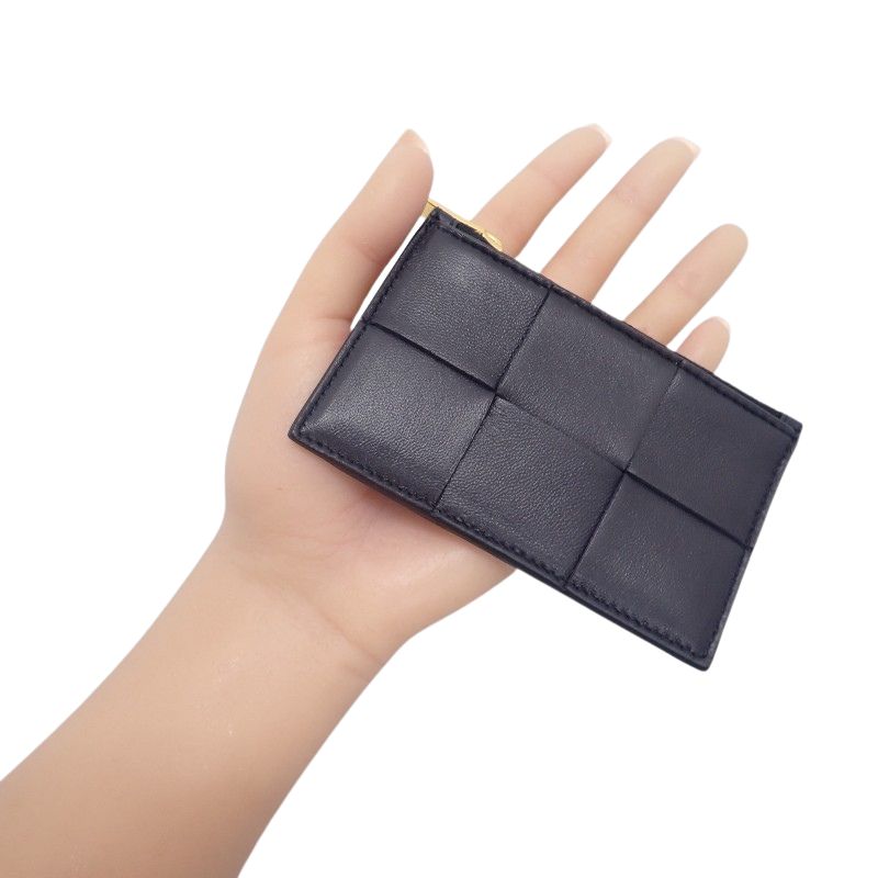 ボッテガヴェネタ BOTTEGA VENETA マキシイントレチャート カセット ファスナー 681010 VCQC カードケース カーフ ネイビー ゴールド金具 メンズ レディース【中古】【Aランク】