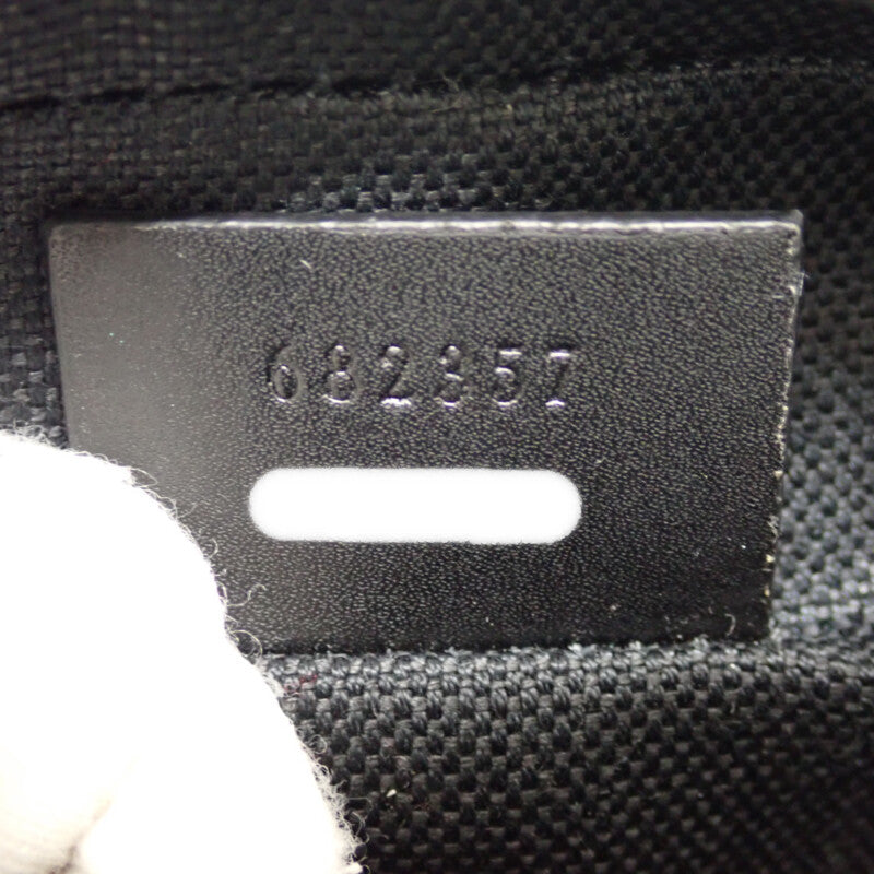 グッチ GUCCI GGスプリーム ミニショルダーバッグ 682357 K5RLN 1095 ショルダーバッグ GGスプリームキャンバス レザー ブラック シルバー金具 メンズ レディース ユニセックス【中古】【Aランク】