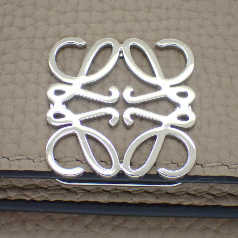 ロエベ LOEWE アナグラム トライフォールド コンパクトウォレット C821TR2X16 三つ折り財布 ペブルグレインカーフ サンド ベージュ系 シルバー金具 レディース【中古】【Aランク】