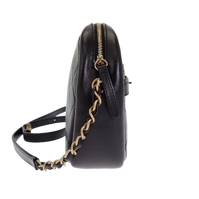シャネル CHANEL カメラバッグ ショルダーバッグ ラムスキン ブラック ゴールド金具 レディース【中古】【ABランク】