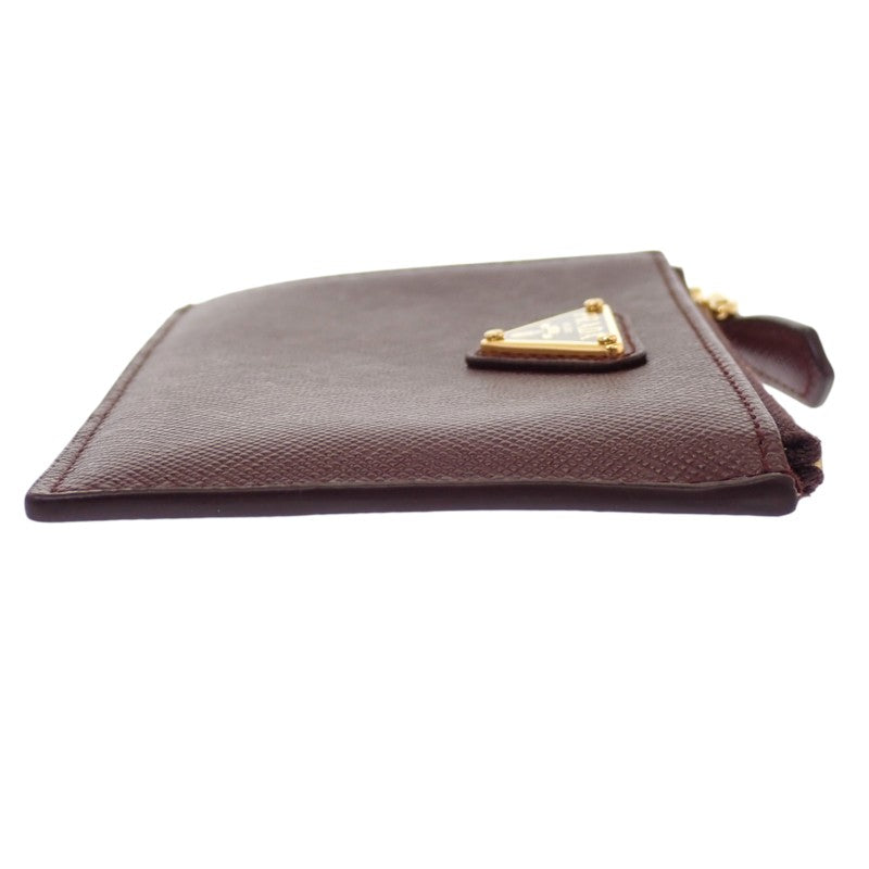 プラダ PRADA トライアングル 1MC086_QHH_F0007 カードケース サフィアーノ ボルドー バーガンディ ゴールド金具 レディース【中古】【Aランク】