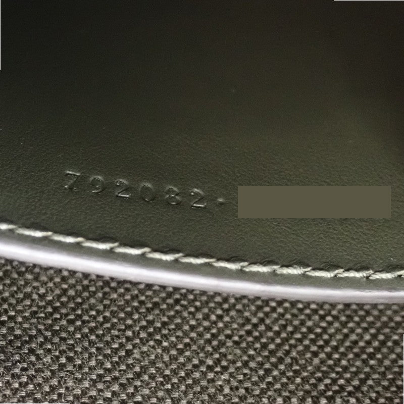 グッチ GUCCI スモール メッセンジャーバッグ 792082 ショルダーバッグ GGスプリームキャンバス カーキ シルバー金具 メンズ【中古】【Aランク】