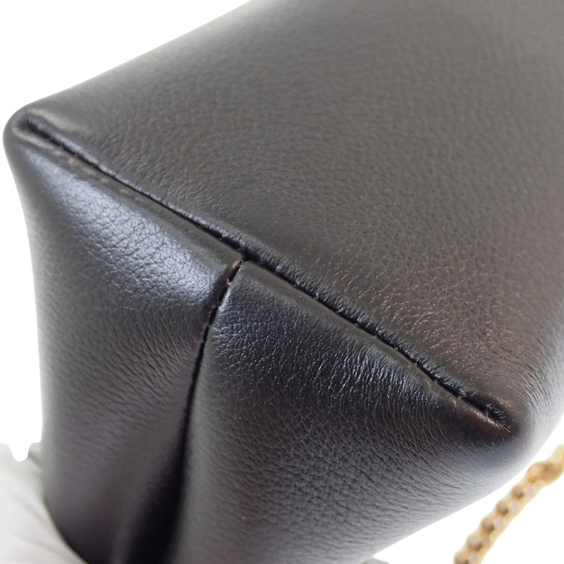 セリーヌ CELINE ヴィクトワール ミディアム チェーン 115853FDU.38NO　　 ショルダーバッグ カーフ ブラック ゴールド金具 レディース【中古】【Aランク】