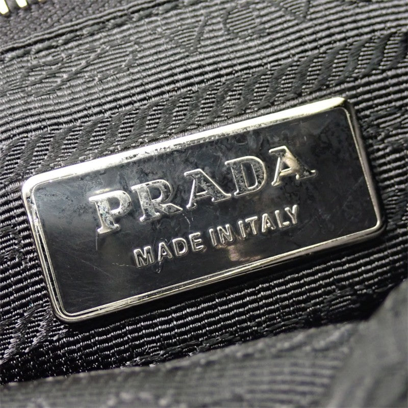 プラダ PRADA トライアングル BT8994 ショルダーバッグ ナイロン ブラック シルバー金具 メンズ レディース【中古】【ABランク】
