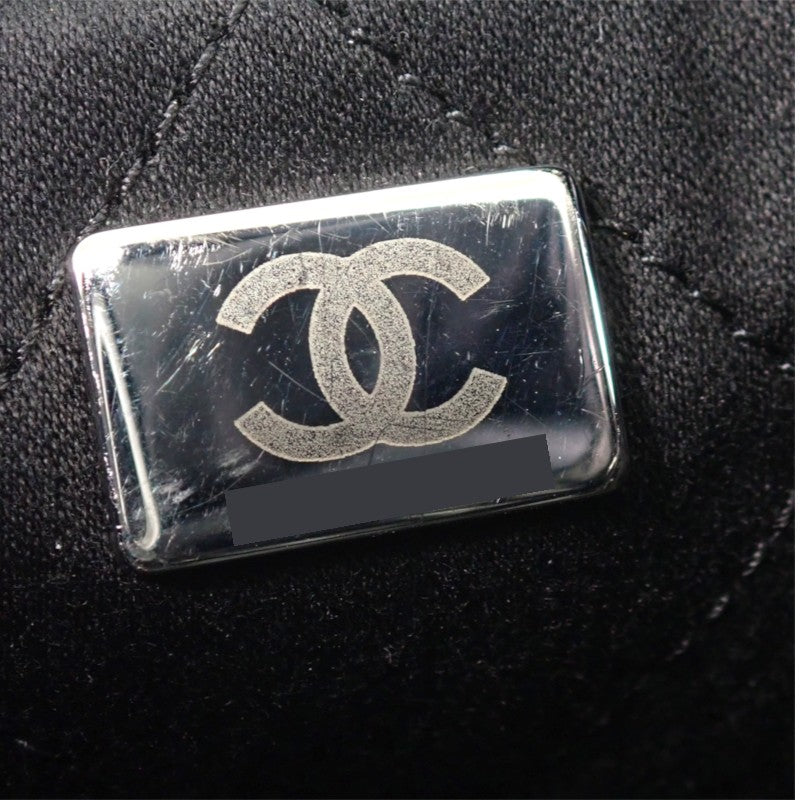 シャネル CHANEL 22 ミニ ハンドバッグ 新型 AS3980 2WAYバッグ シャイニーカーフスキン ブラック シルバー金具 レディース【中古】【Aランク】
