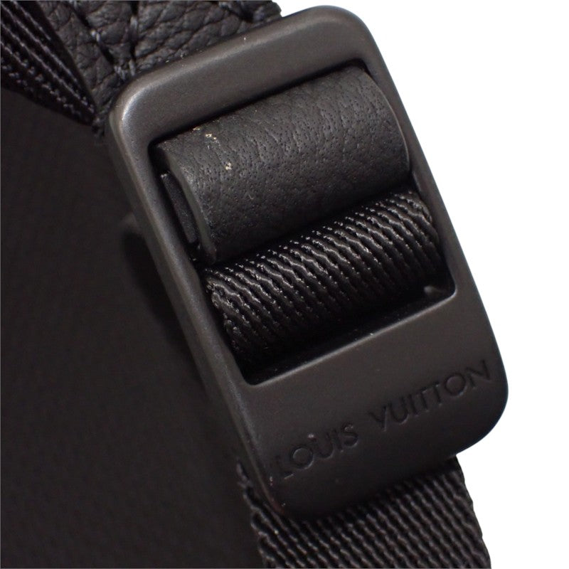 ルイヴィトン LOUIS VUITTON ファストライン・バックパック M15262 リュック・デイパック カーフ ブラック メンズ レディース【中古】【Aランク】