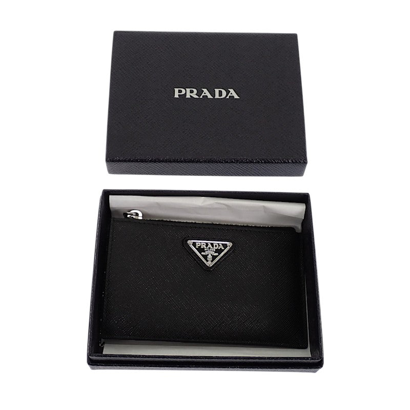 プラダ PRADA サフィアーノトライアングル 1MC086_QHH_F0632 カードケース サフィアーノ ブラック シルバー金具 レディース メンズ【中古】【ABランク】