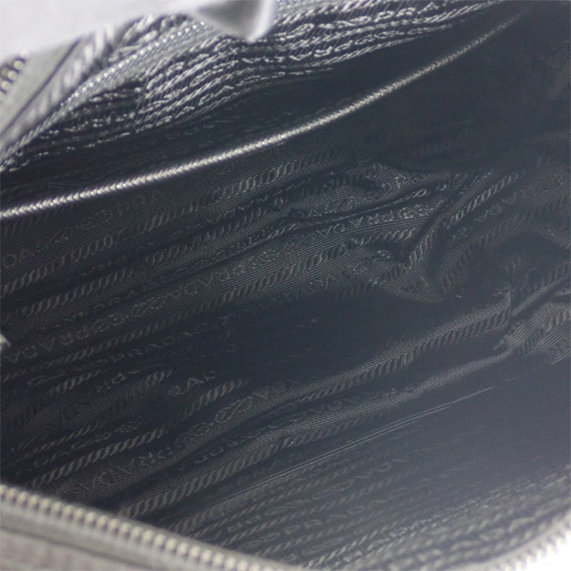 プラダ PRADA Re-Nylon ショルダー 1BD953 ショルダーバッグ ナイロン ブラック シルバー金具 メンズ レディース【中古】【Aランク】