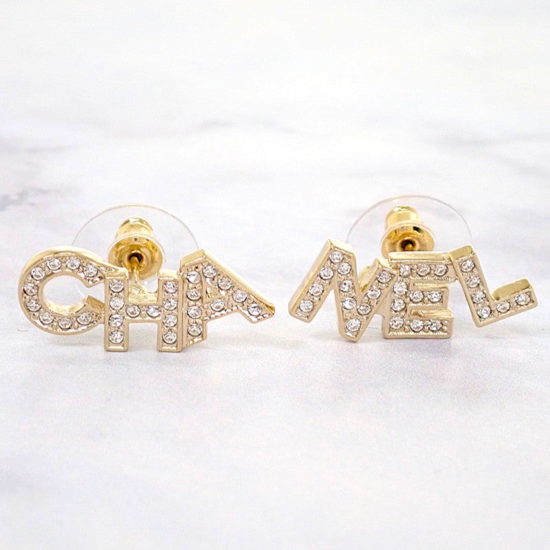 シャネル CHANEL アルファベット ロゴ A21V刻印 AB4766 ピアス メタル クリスタル ゴールド レディース【中古】【Aランク】