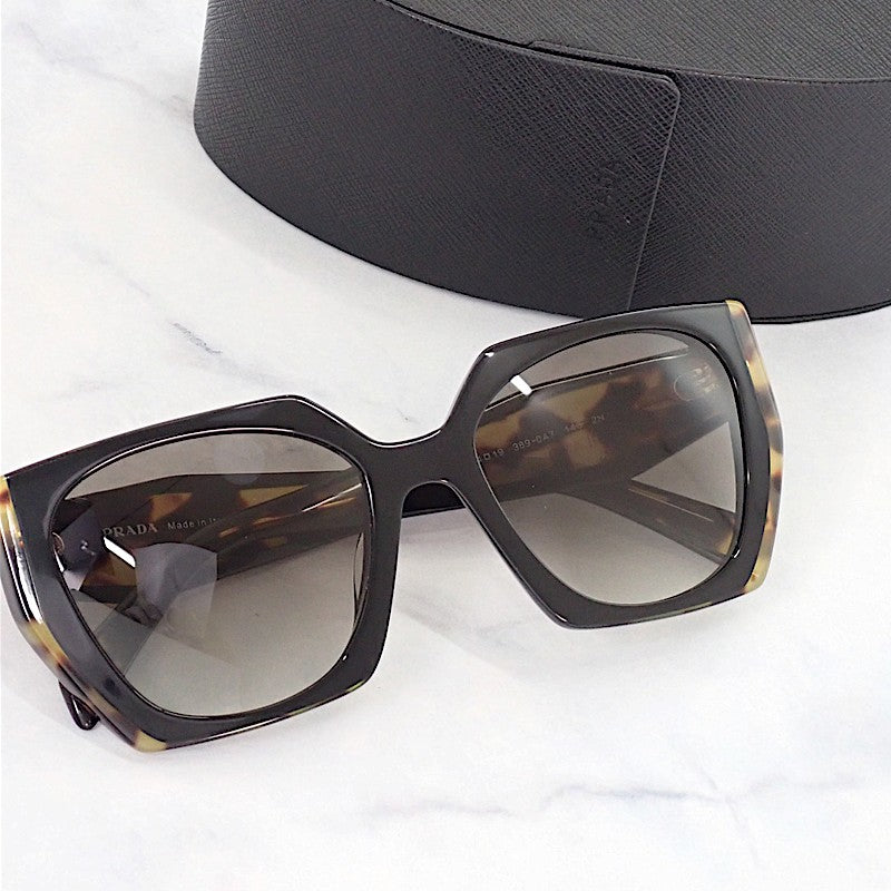 プラダ PRADA ウェリントン SPR15W サングラス プラスチック ブラウン グレー レディース【中古】【Aランク】
