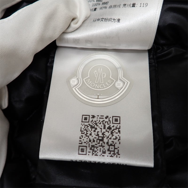 モンクレール MONCLER CAMICIA カミーチャ 42 I20932F00001 595ZZ ダウンジャケット ナイロン ダウン ブラック シルバー金具 レディース【中古】【Aランク】