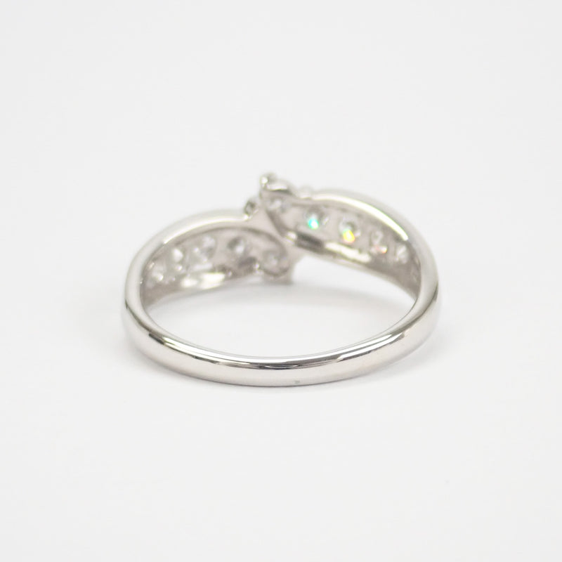【Aランク】デザインリング ダイヤモンド 0.501ct 0.03Ct Pt900 プラチナ 指輪 ゲージ棒約11号 レディース ジュエリー【ISEYA】